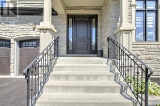 85 Spring Hill Dr in King, ON - Building Photo - Building Photo