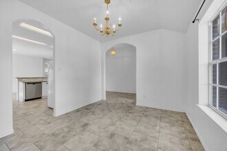12210 Woody Hollow Dr in Tomball, TX - Building Photo - Building Photo