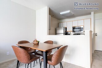 160 Brannan St in San Francisco, CA - Building Photo - Building Photo