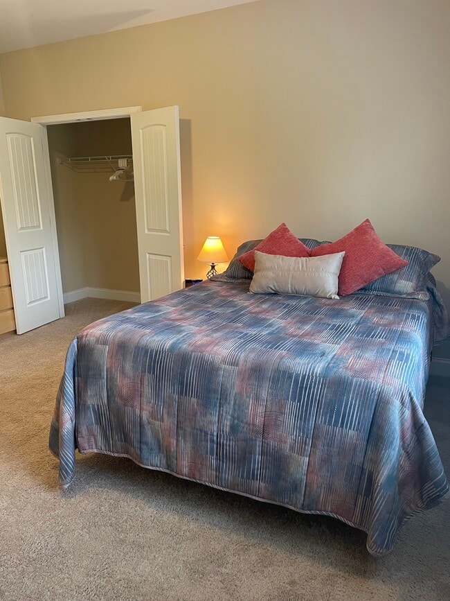 8552 Loxton Cir in Charlotte, NC - Foto de edificio - Building Photo