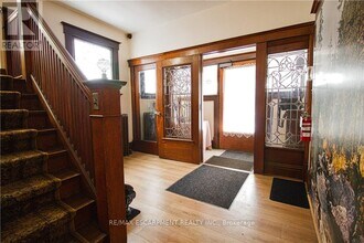 22 Blake St in Hamilton, ON - Building Photo - Building Photo