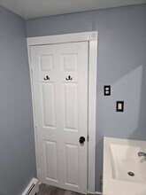 25 Shepherd St, Unit Shepherd Street Unit 1 in Haverhill, MA - Building Photo - Building Photo