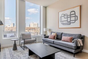 370 Harrison Ave in Boston, MA - Building Photo