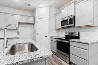 2808 Fox River Dr in Temple, TX - Building Photo - Building Photo