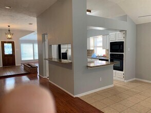 3111 Lazy Brook Dr in Sugar Land, TX - Building Photo - Building Photo
