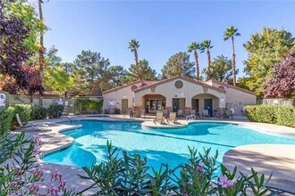 2100 Jetty Rock Dr, Unit 104 in Las Vegas, NV - Building Photo - Building Photo