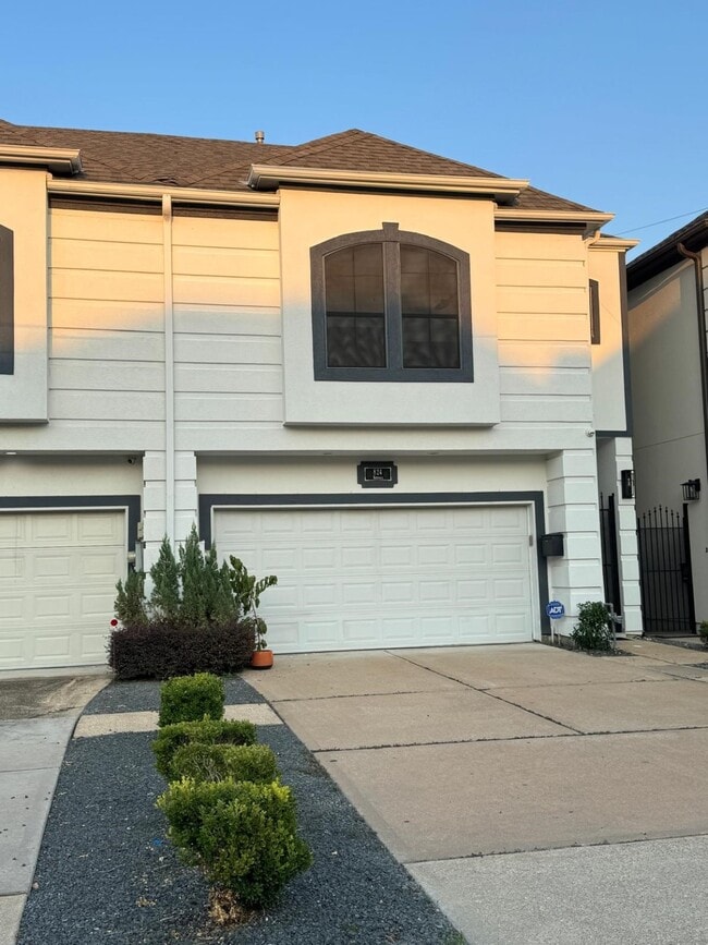 property at 824 Birdsall St