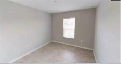 4415 SW 9th Ave in Cape Coral, FL - Building Photo - Building Photo