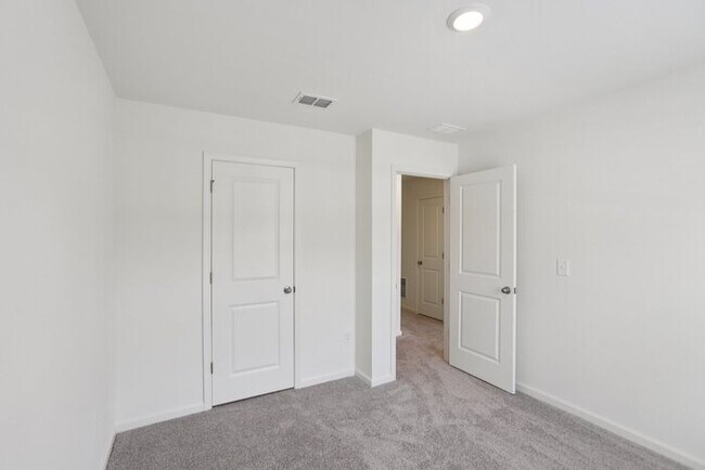 property at 2540 Coventry St SW