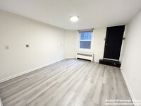 81 Windsor St, Unit 1 in Boston, MA - Building Photo - Building Photo