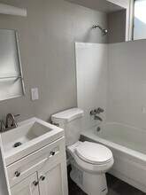 11038 E 4th Way, Unit B in Aurora, CO - Foto de edificio - Building Photo