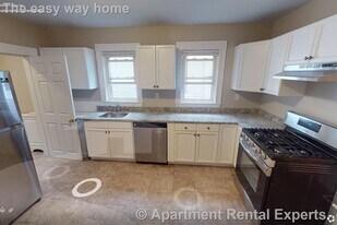 23 Pennsylvania Ave in Somerville, MA - Building Photo