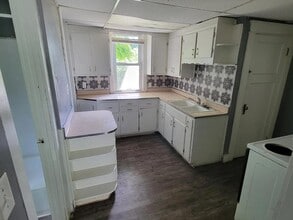 715 W Fairview Ave in Dayton, OH - Building Photo - Building Photo