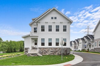 43822 Jenkins Ln in Ashburn, VA - Building Photo - Building Photo