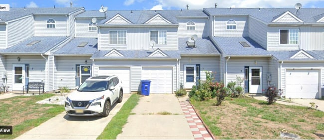 property at 7 Sassafras Dr