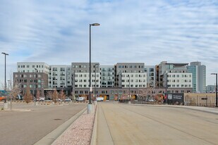 4040 Fox Apartments in Denver, CO - Building Photo