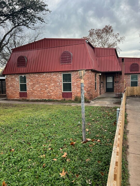 2024 N Willis St in Abilene, TX - Building Photo