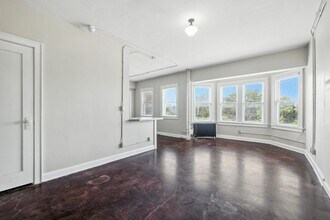 111 E 16th St in Indianapolis, IN - Building Photo - Building Photo