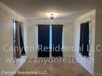 1604 Cedrow Dr photo'