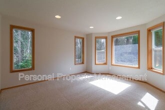 9309 NE 30th Ave in Vancouver, WA - Building Photo - Building Photo