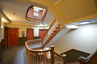 39 Hemenway St, Unit 23a in Boston, MA - Foto de edificio - Building Photo