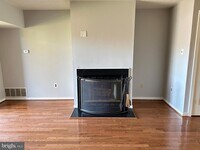 419 Shawmont Ave photo'