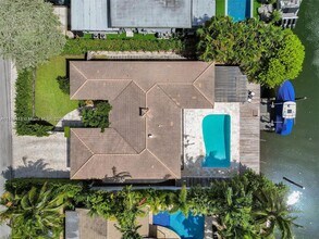 1912 NE 119th Rd in North Miami, FL - Building Photo - Building Photo