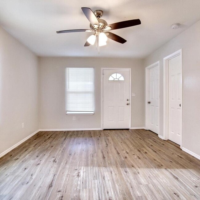 1422 Georgia Ave in Dallas, TX - Building Photo - Building Photo