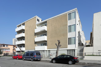 840 S Ardmore Ave in Los Angeles, CA - Building Photo - Building Photo