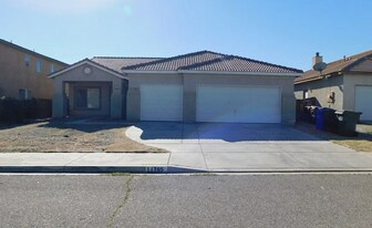11765 Winewood St in Victorville, CA - Building Photo