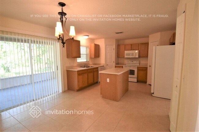 4730 Elena Way in Melbourne, FL - Building Photo - Building Photo