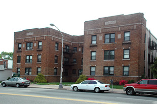 580 Washington Avenue Apartments