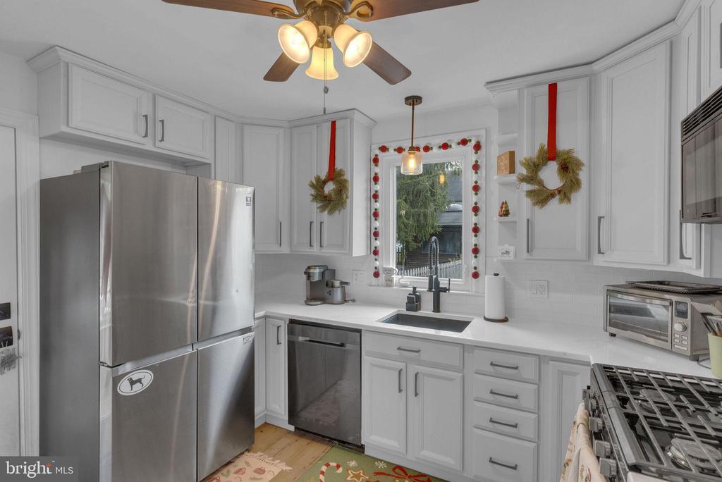 132 S Main St in Dublin, PA - Building Photo