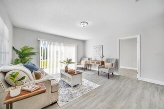 4508 S 26th Ave in Tampa, FL - Building Photo - Building Photo