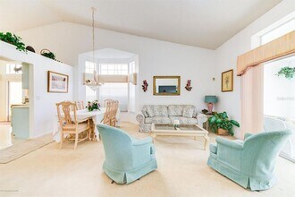 9408 New Orleans Dr in Spring Hill, FL - Building Photo - Building Photo