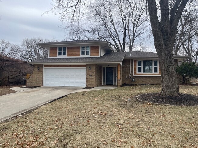 property at 9500 Valdez Dr