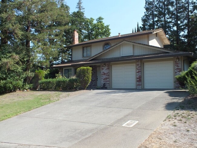 property at 109 Cheryl Ct