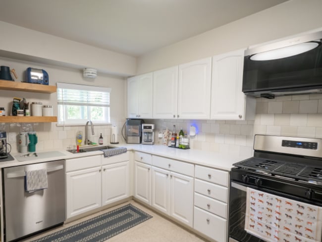 property at 4020 Eldridge St