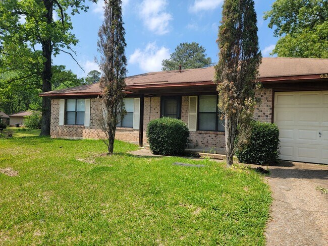 property at 6352 Crosswind Dr