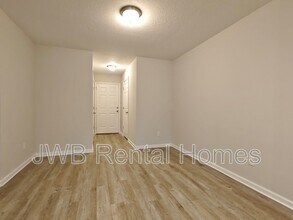 8006 Dandy Ave in Jacksonville, FL - Building Photo - Building Photo