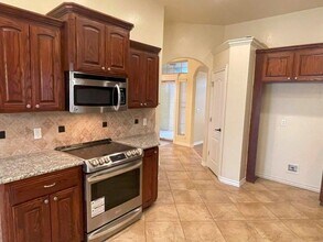 9100 Ians Pl in Moore, OK - Building Photo - Building Photo