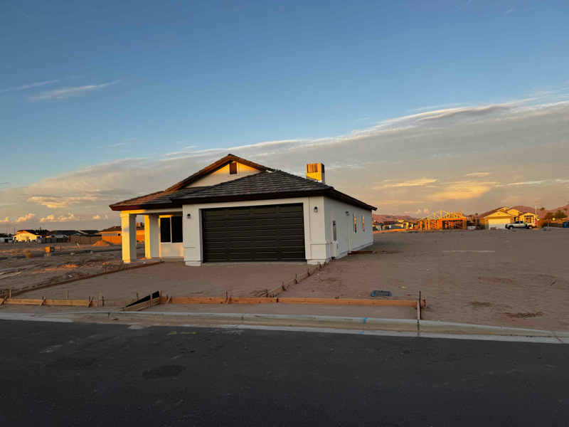 3561 S Sage Ave in Yuma, AZ - Building Photo