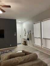 6815 Terra Rye in San Antonio, TX - Foto de edificio - Building Photo