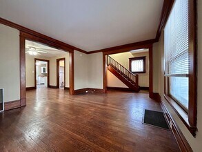 305 Charles Ave SE in Grand Rapids, MI - Building Photo - Building Photo