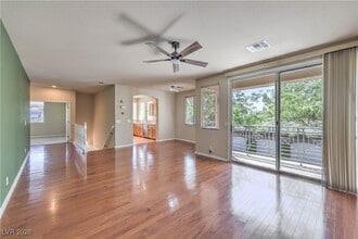 801 Dana Hills Ct in Las Vegas, NV - Building Photo - Building Photo