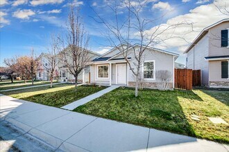 4870 S Chex Way in Boise, ID - Building Photo - Building Photo