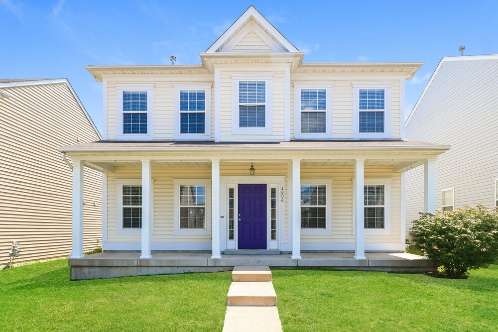 2006 Village Glen Dr in Wentzville, MO - Building Photo