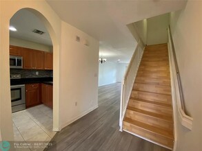 12978 SW 32nd St in Miramar, FL - Building Photo - Building Photo