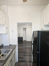 1116 N Main St, Unit 2 in Fall River, MA - Foto de edificio - Building Photo