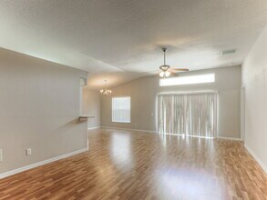 10422 Hunters Haven Blvd in Riverview, FL - Building Photo - Building Photo